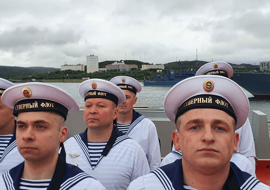 俄罗斯海军成立325周年,北方舰队组织海军阅兵式!