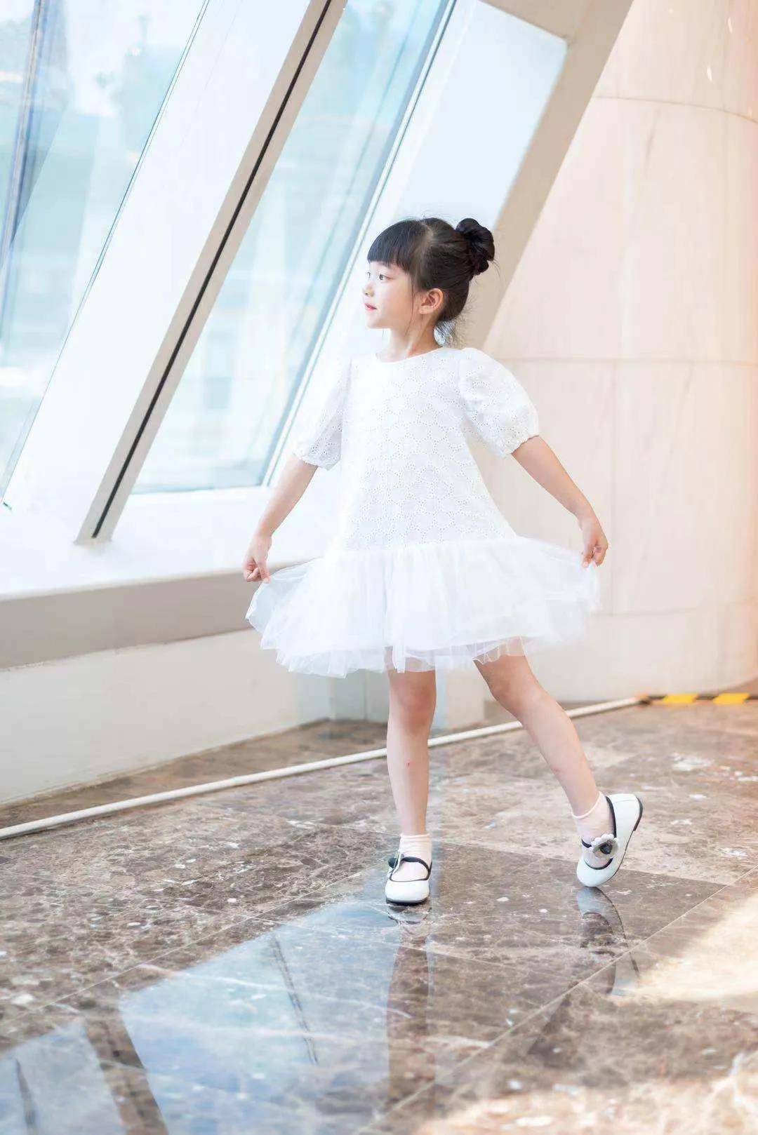 高冷中|【芭迪国际童模】(我是小麻豆)第一期寅佳童装广告拍摄