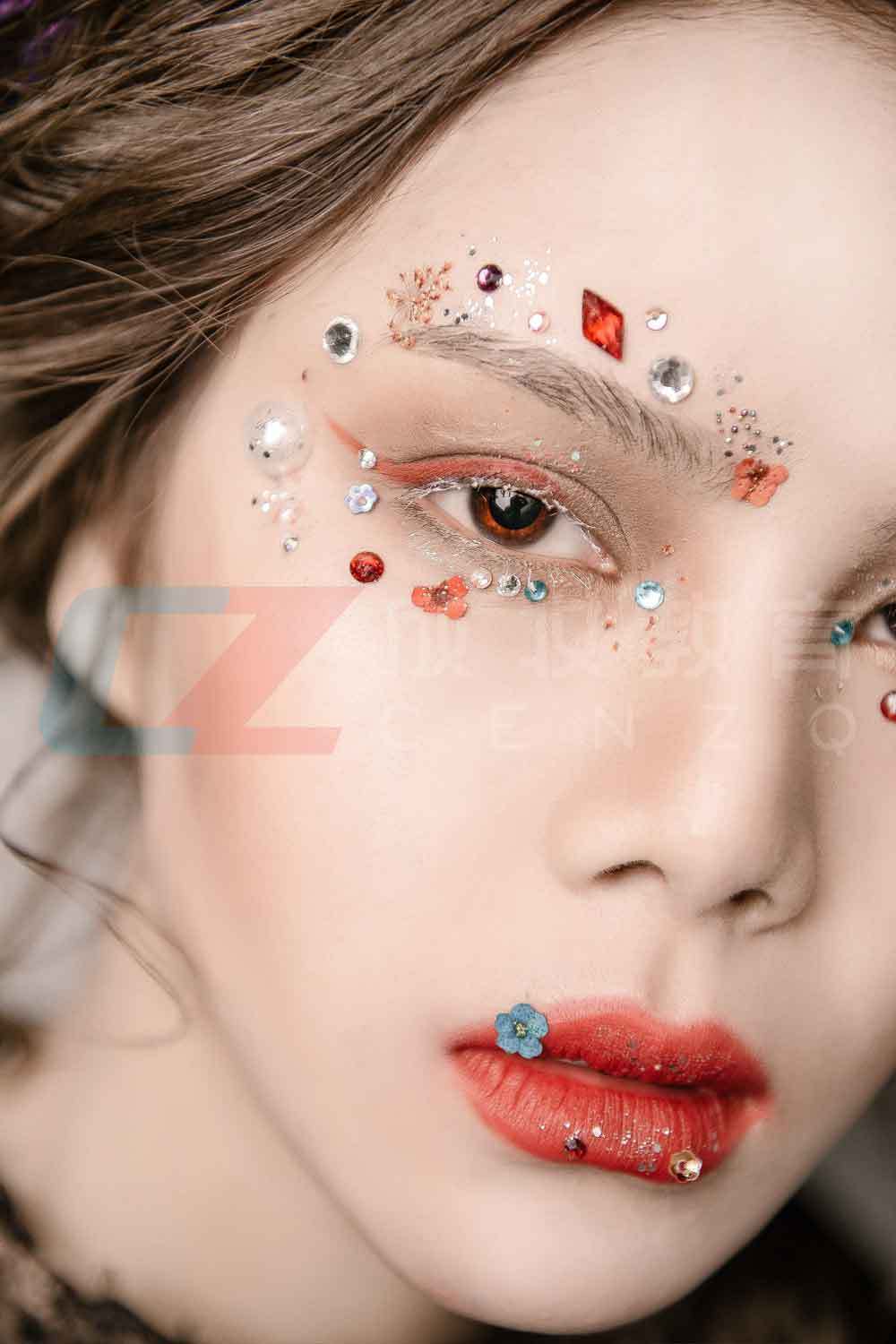 最新火爆李佳琪推荐超强定妆法男朋友随意捏脸绝不脱妆