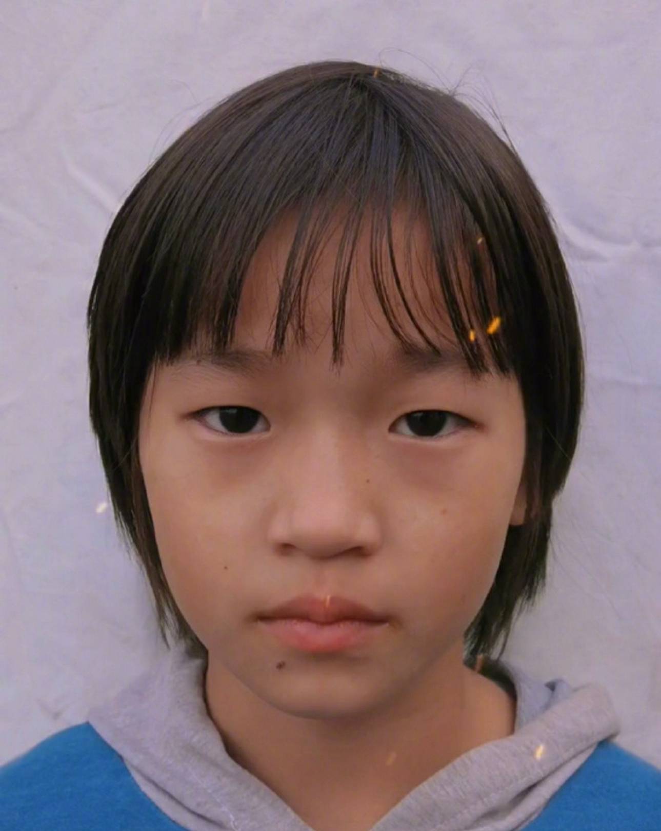 全红婵童年照片曝光 齐刘海短发可爱满分