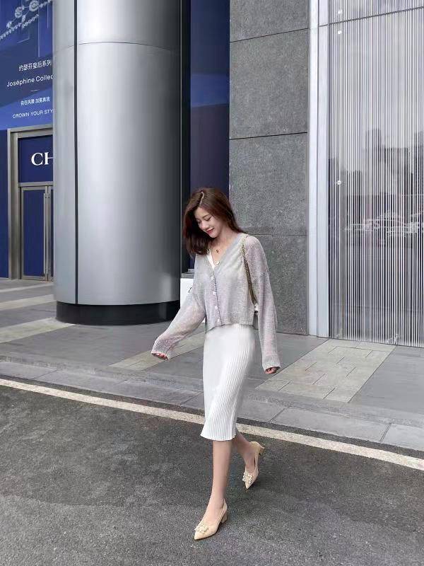 尖头|尖头珍珠方扣粗跟鞋，职场女孩们的必备穿搭精品