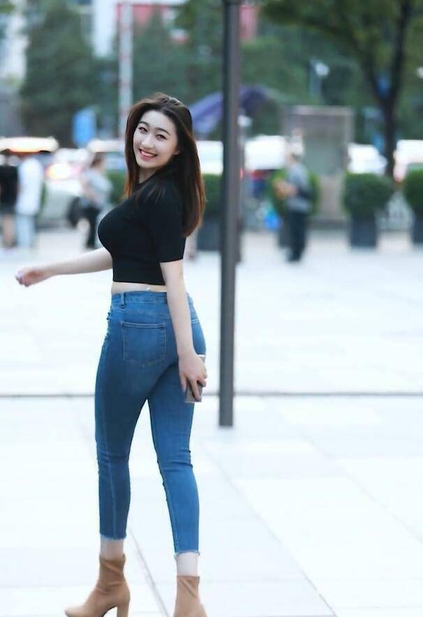 黑色|喜欢简单大方又时尚舒适的美？那赶快来试试这几种穿法吧