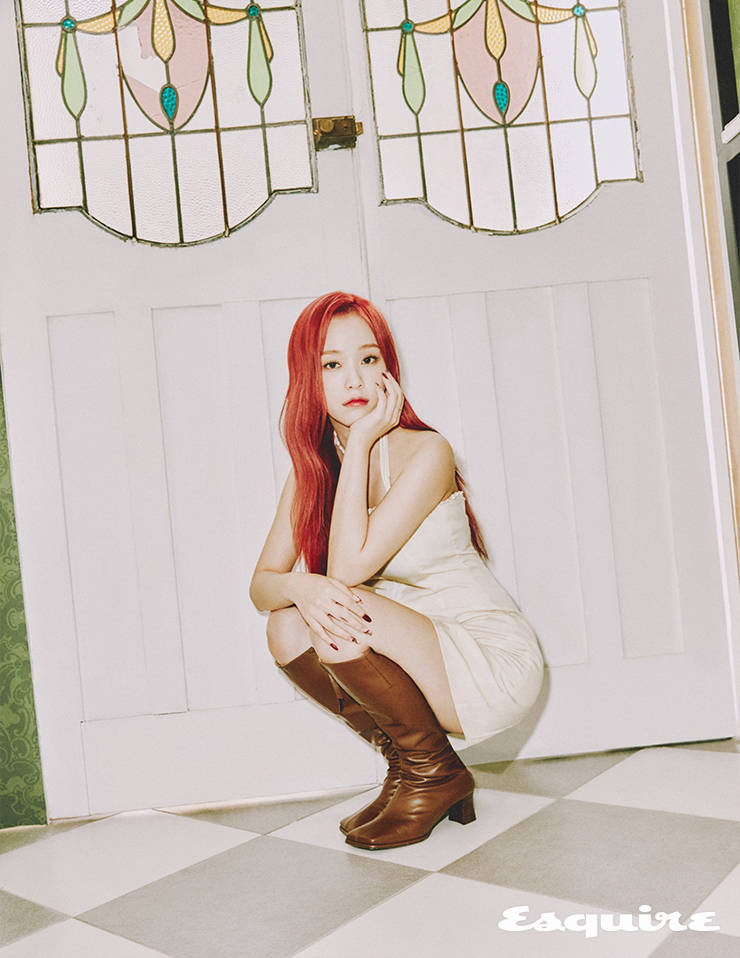 韩国女团dreamcatcher最新杂志写真曝光