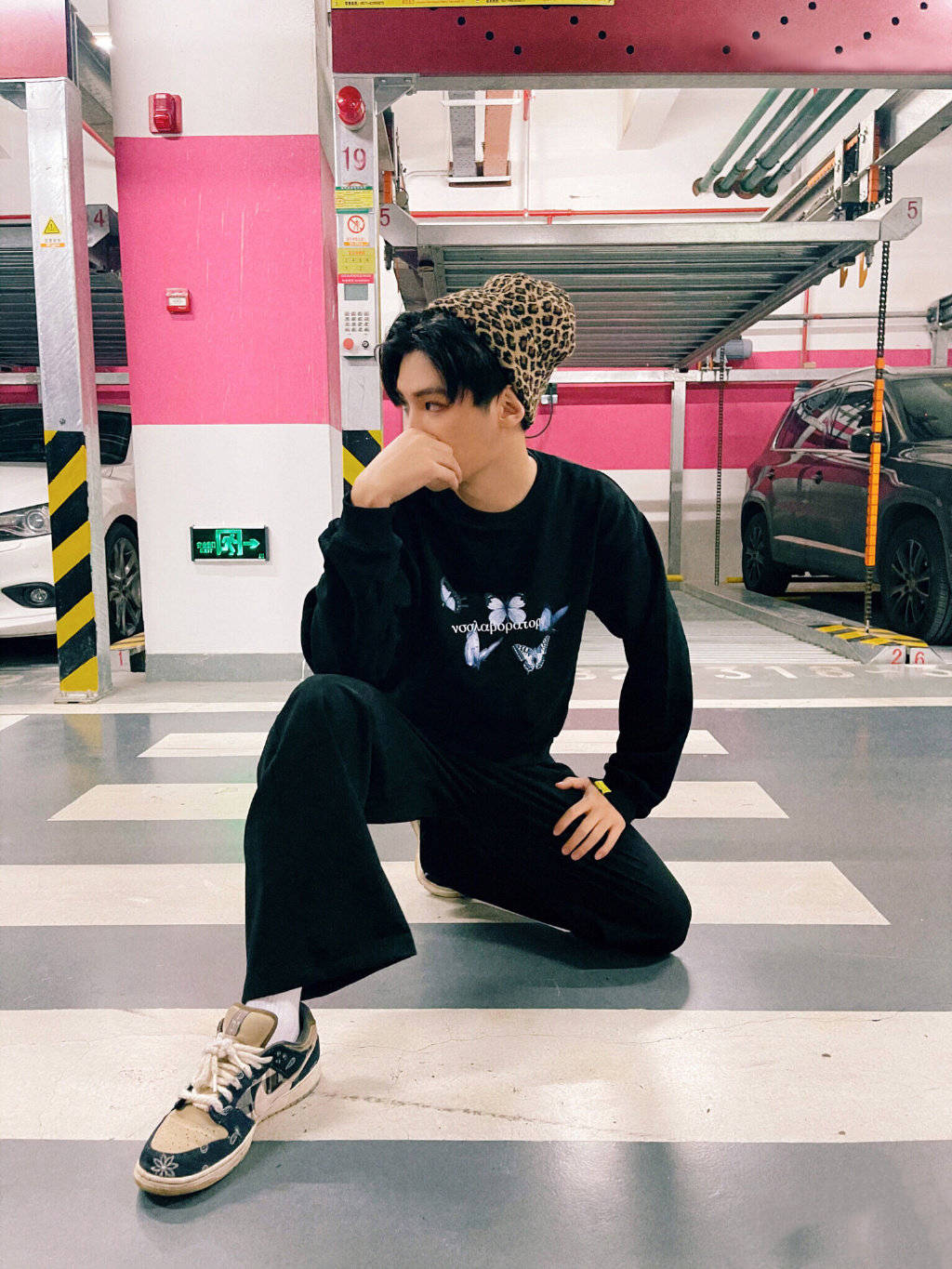 一身|江苏五龙——黄明昊的日常穿搭，小朋友却男友力爆棚！