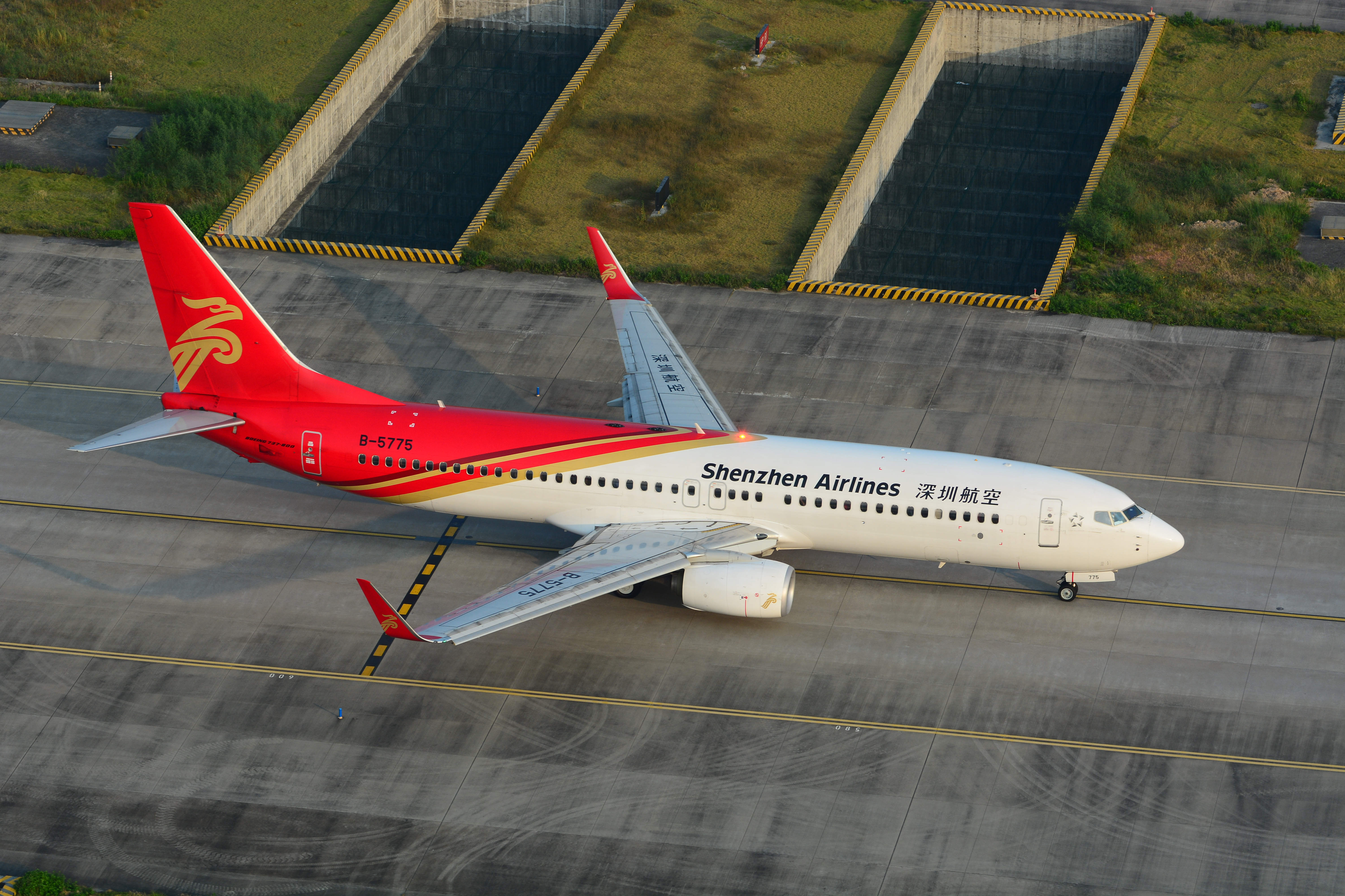 据介绍,该航线由深航a320机型执行,航班号为zh9639/40,每天一班,具体