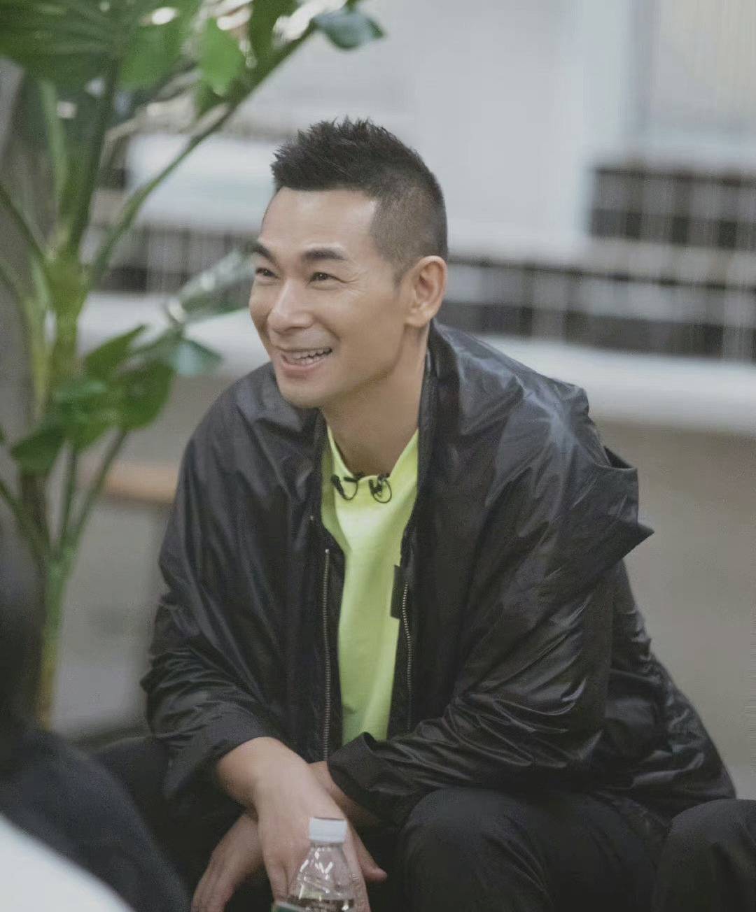 舞台|《披荆斩棘的哥哥》综艺都逃不开争吵魔咒？哥哥们的矛盾开始爆发！