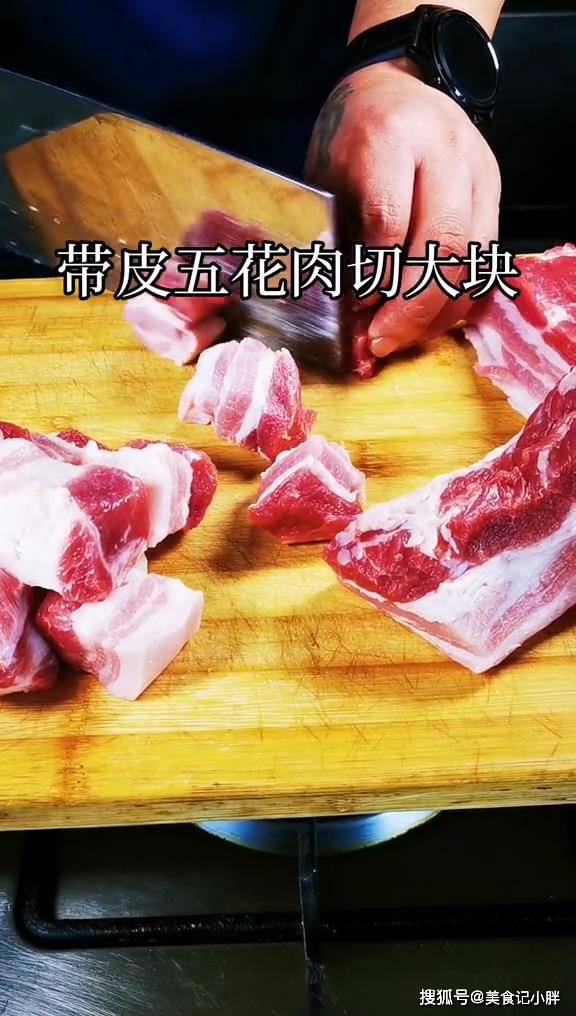 2c9c905089404ed78131981e216a9cb9.jpeg