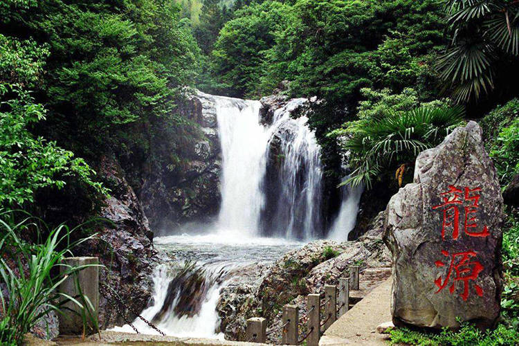 九龙|峡谷探险—初秋的季节你还差一场“云游”