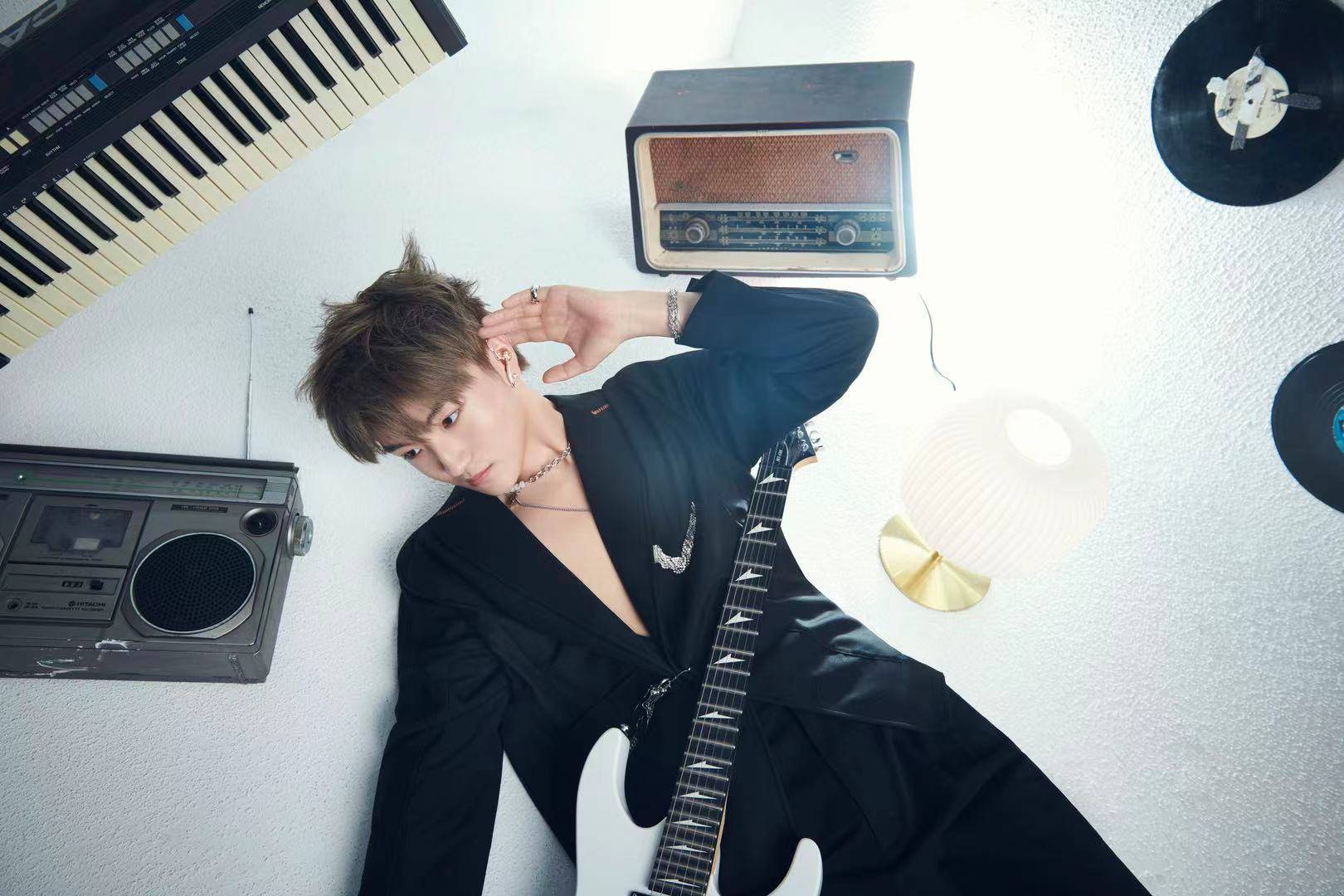 Chrisen|《明星大咖汇》——杨淇森|甜甜小情歌，维他命少年教你唱！