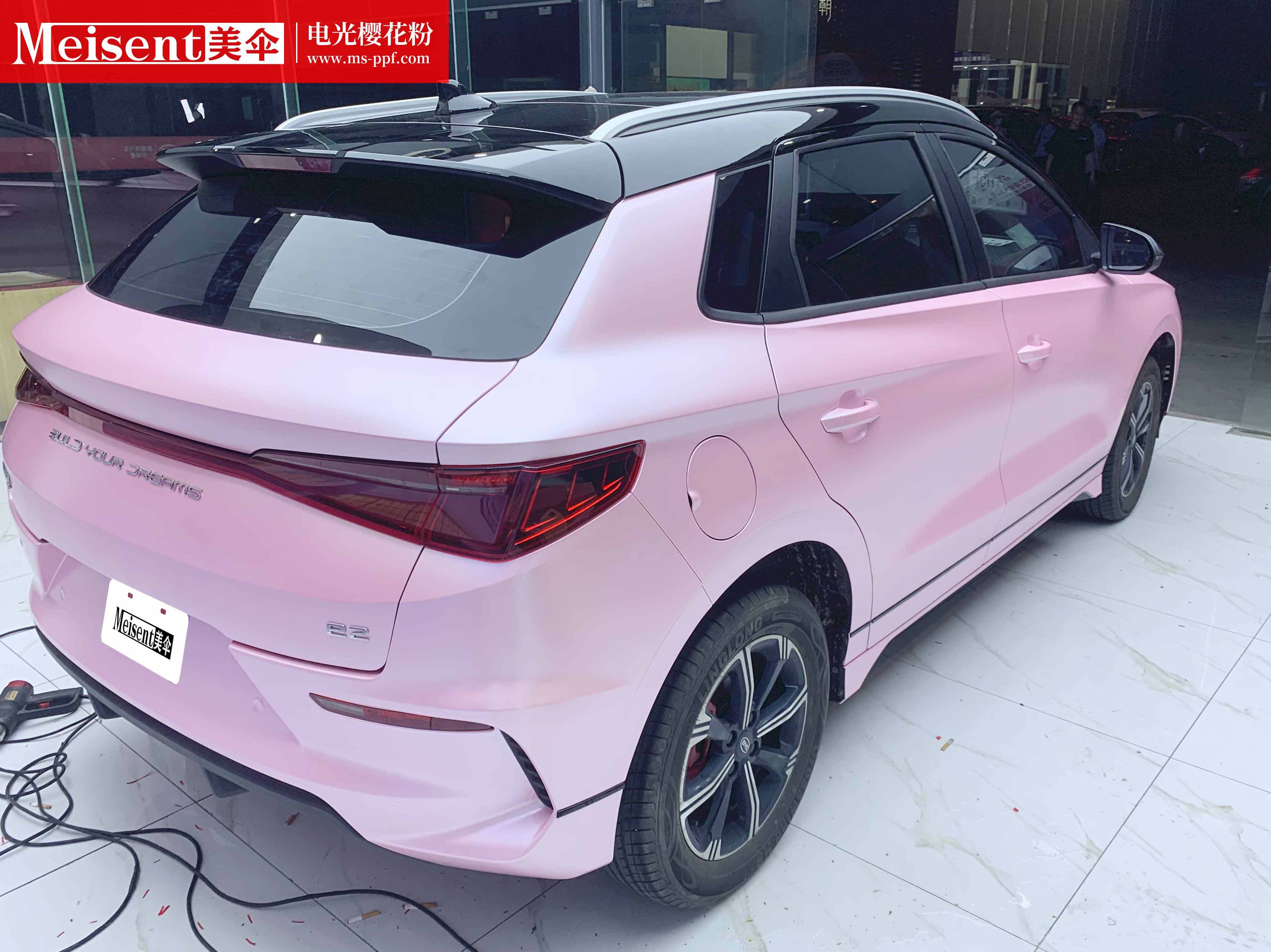 产品型号:电光樱花粉 品牌特点:不脱胶,不伤原车漆,易施工,拉伸不变色