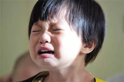 因为|宝宝上幼儿园之前很粘人怎么办？一招教你快速解决