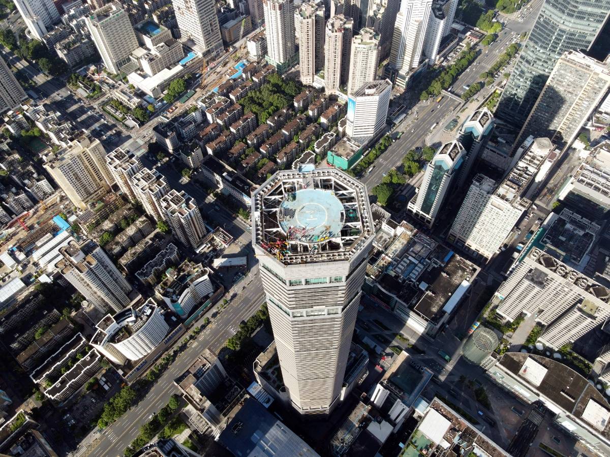 深圳赛格大厦恢复使用 有感振动风险已消除
