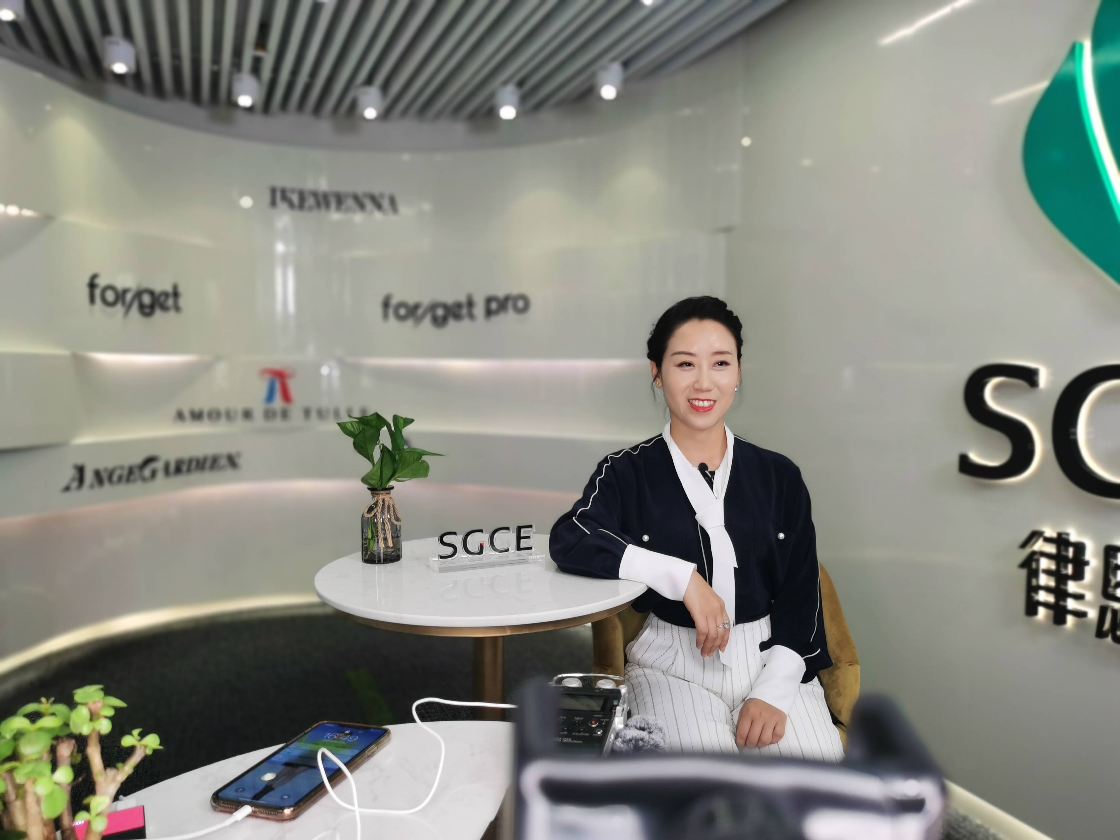 大国匠心节目:从护士到美容院老板,坚持做美丽制造者