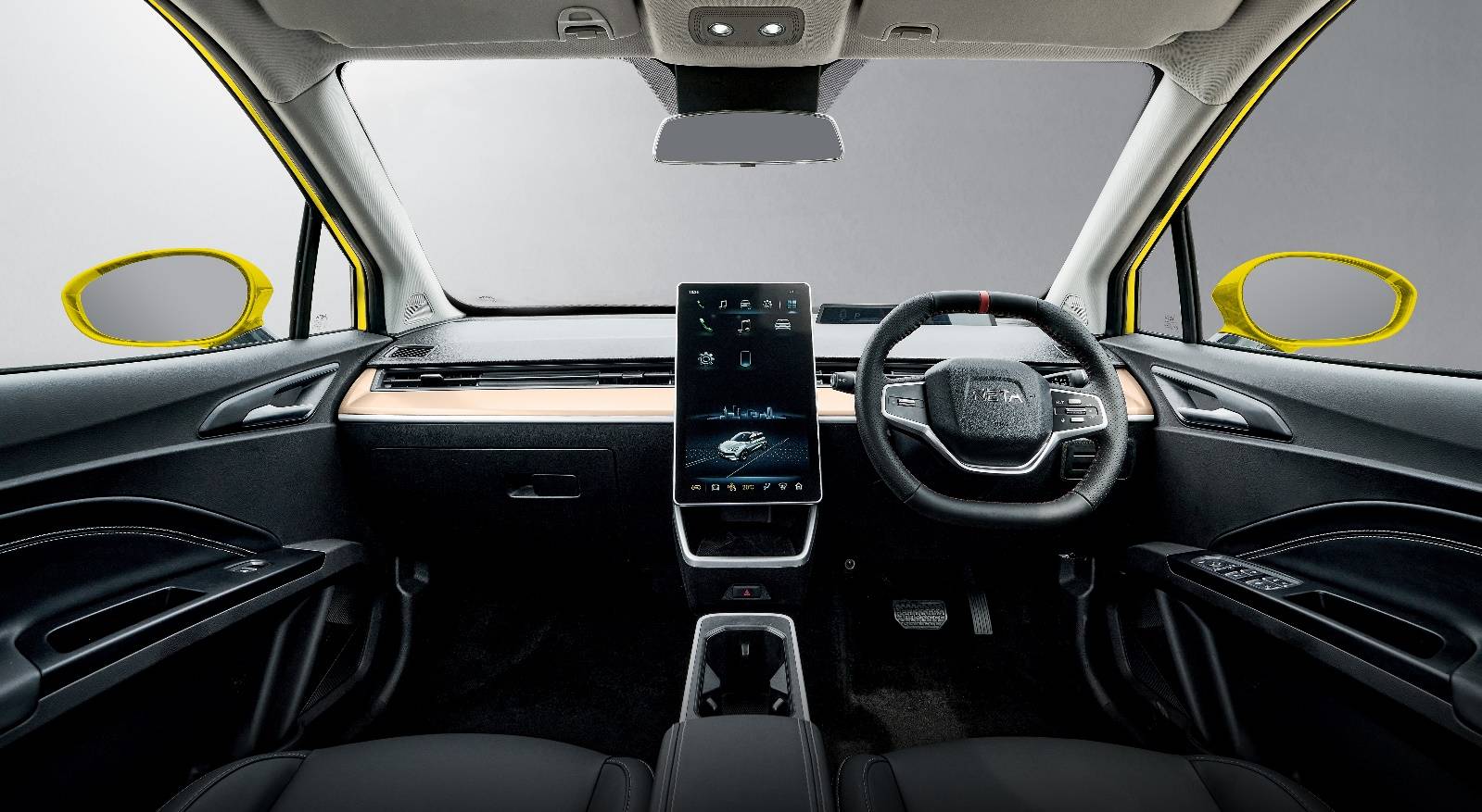 哪吒汽车率先打造了哪吒v右舵版,成为首家出口右舵车型的造车新势力