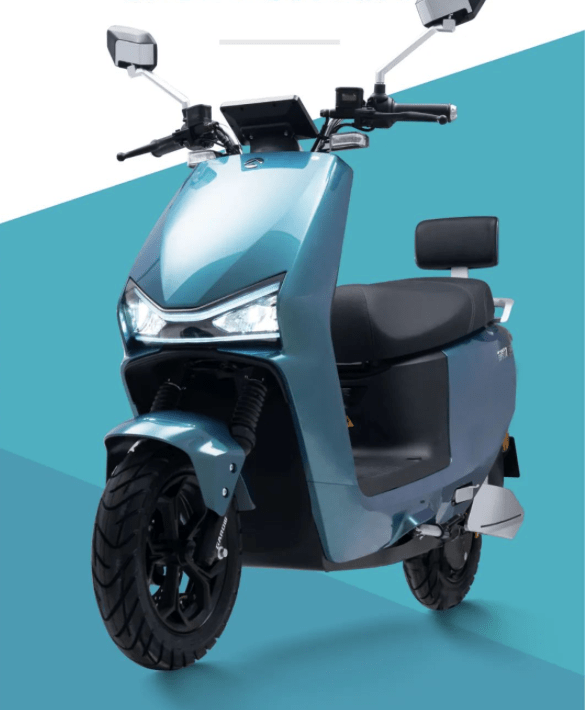 这2款电摩造型硬派速度快动力猛堪称两轮陆地巡洋舰