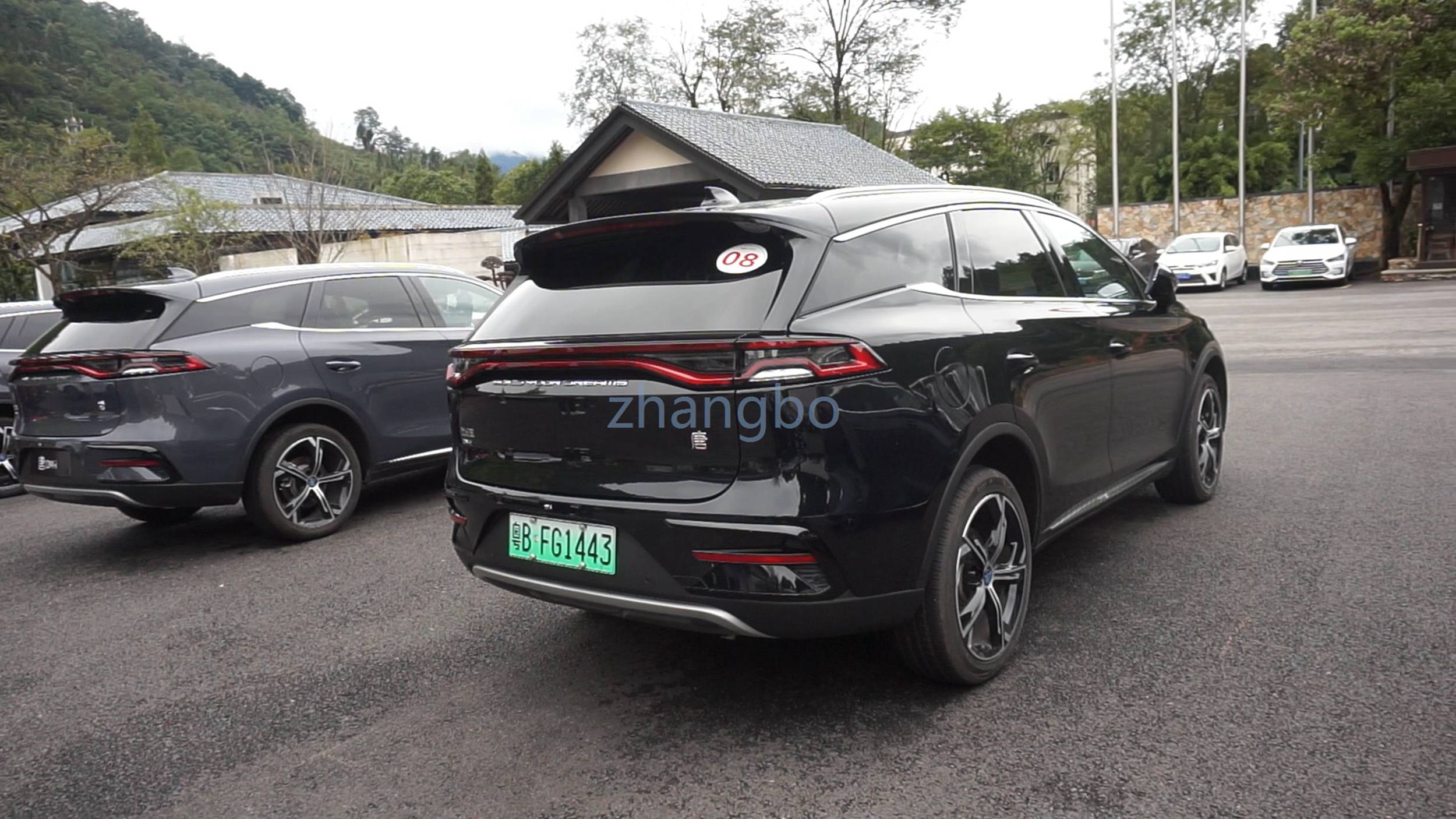 没有续航焦虑油耗很出色解析比亚迪唐dmi