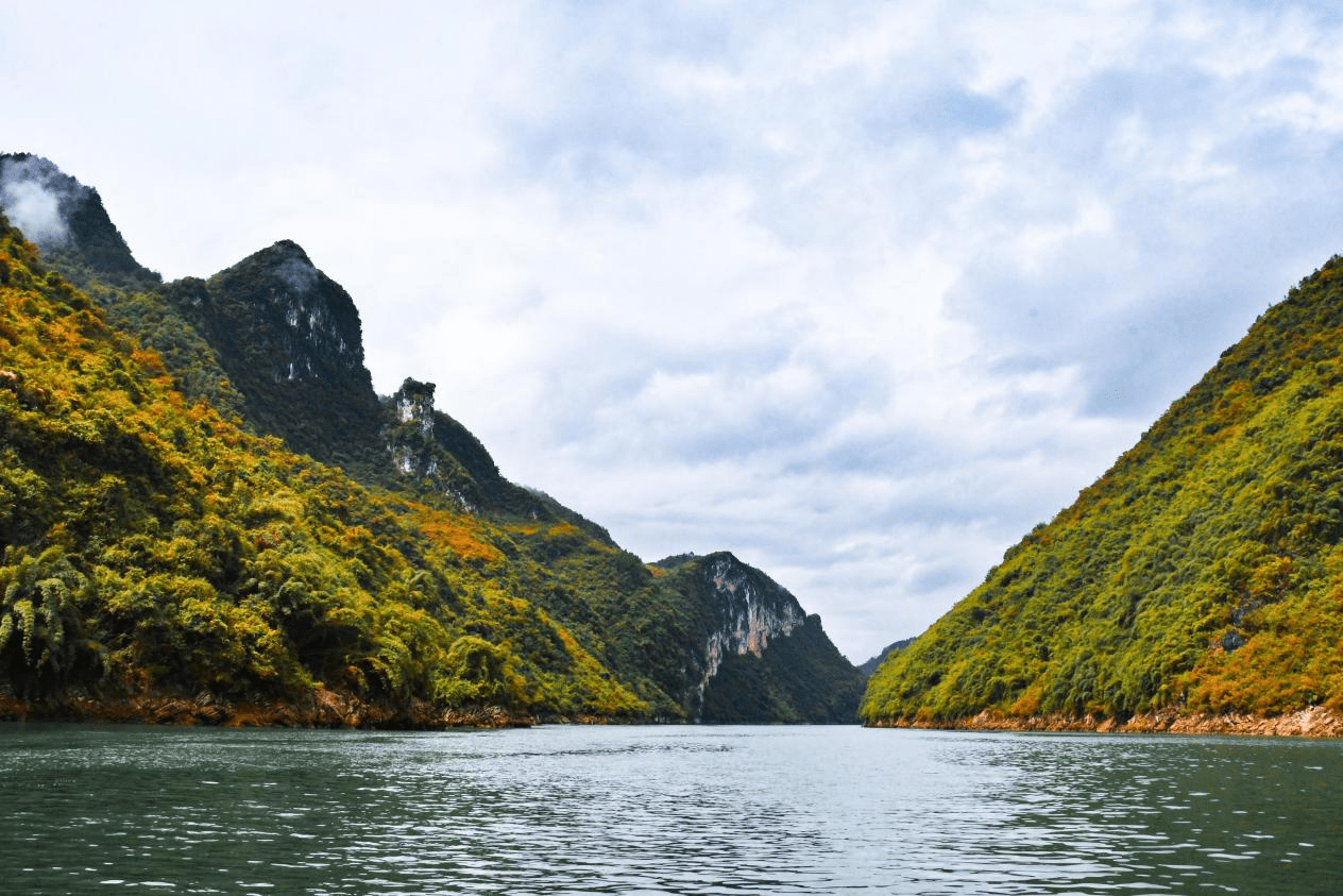 孙竹雅|龚滩乘舟见苏子