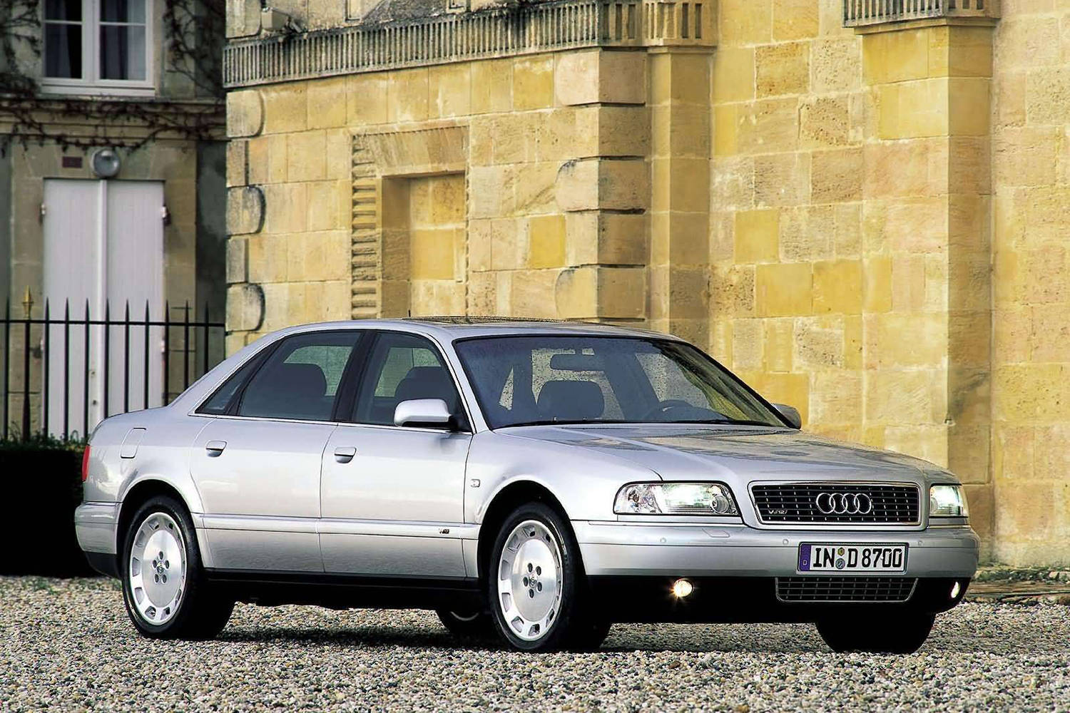 2001款奥迪a8 l 6.0 quattro