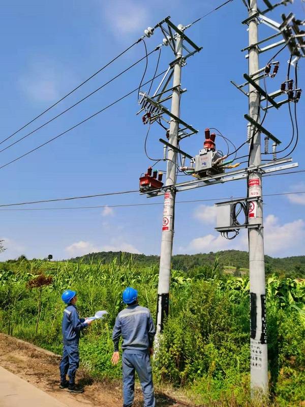 南方電網雲南曲靖陸良供電局積極備戰保供電 確保國慶用電安全可靠