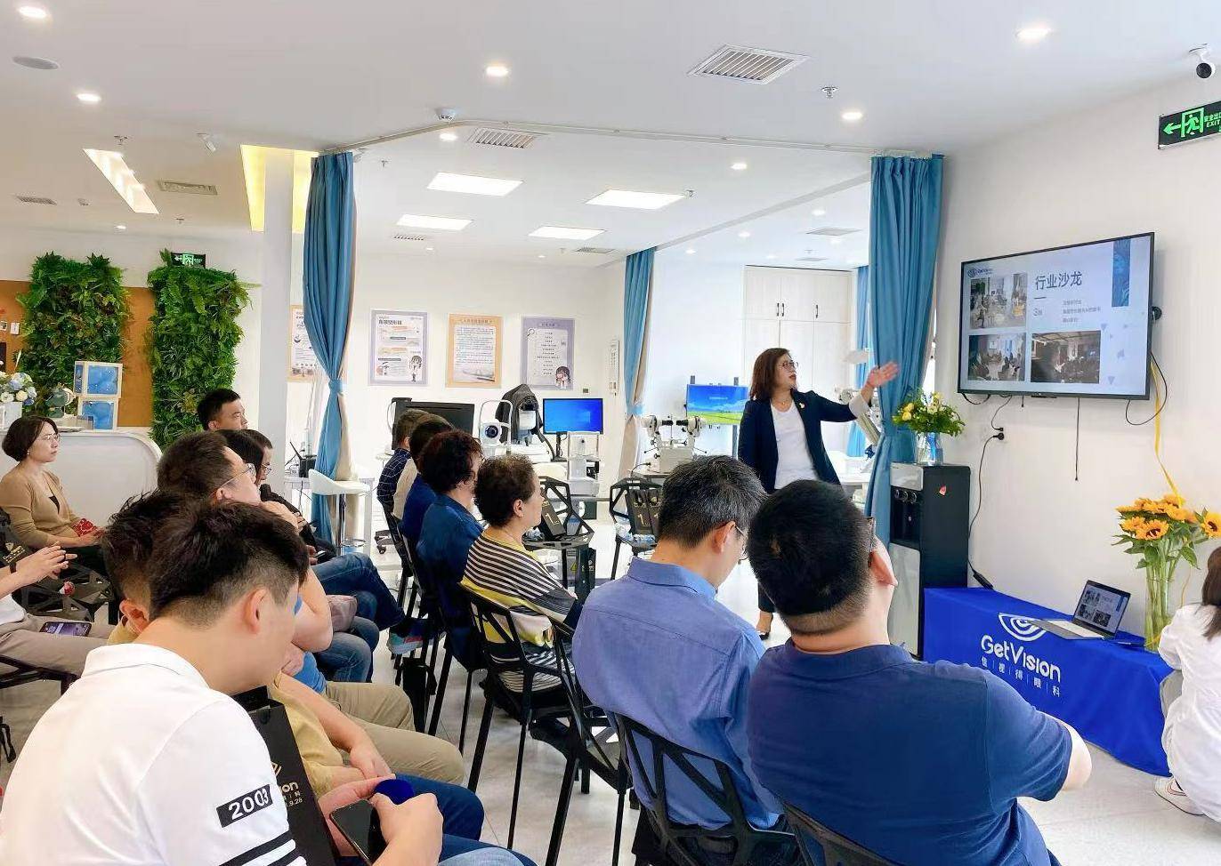 利津|从0到1，笃视前行，天津佳视得眼科迎来一周岁生日！