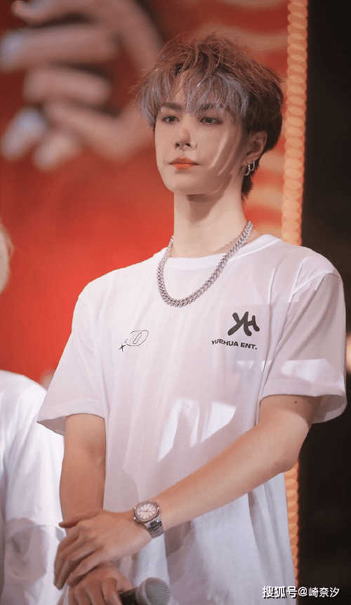 品牌 两大代言将官宣！王一博为何总被青睐？