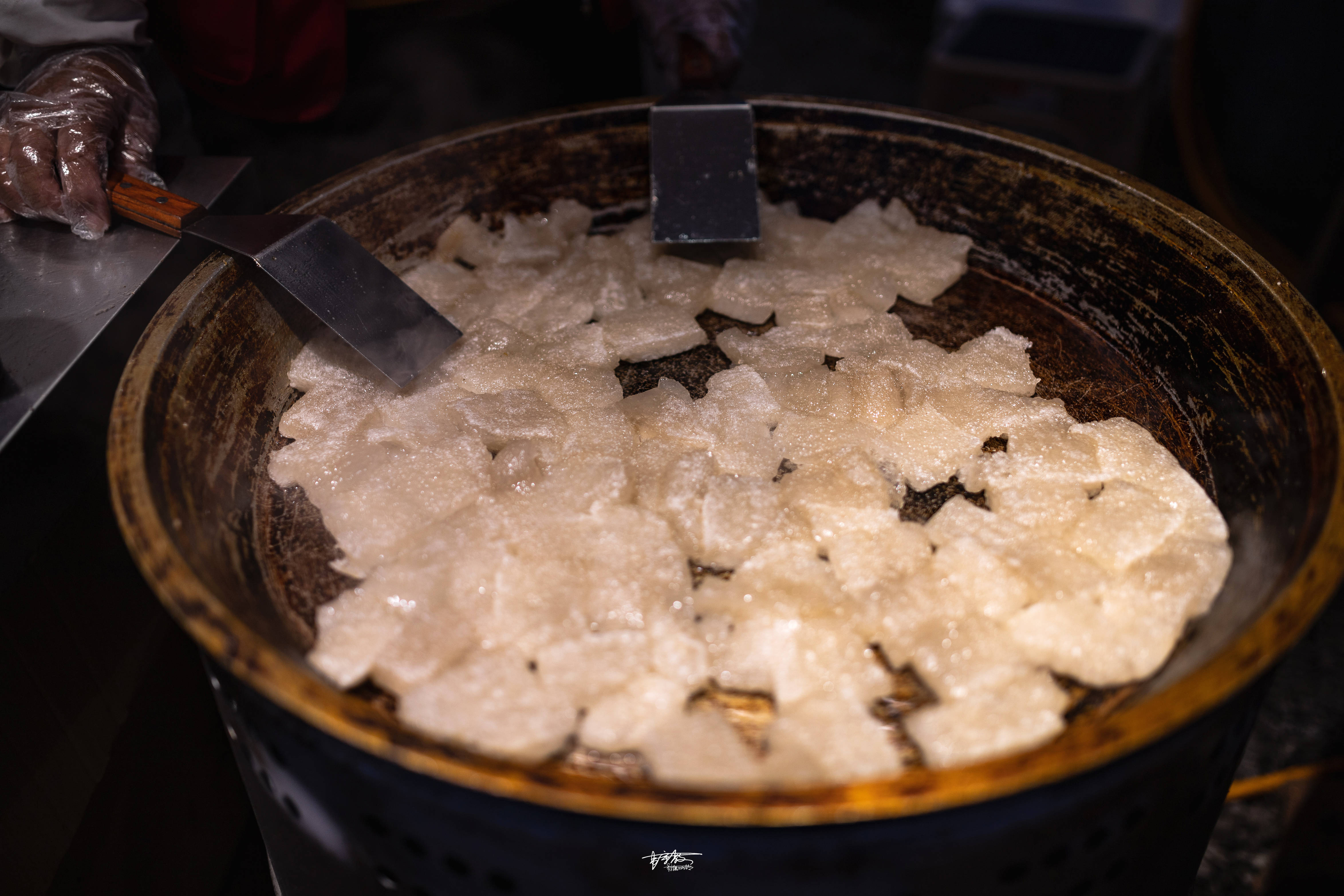 见闻记录|藏在遵化的稻梦庄园，坐上《千与千寻》里的小火车，在1600亩稻田上看落日