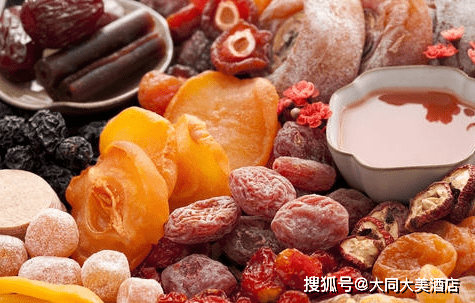 补充|女孩子超爱吃的这种零食,竟然会加速身体衰老!