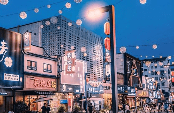 苏州著名的淮海街，因外形神似日本街道，为何争议不断？