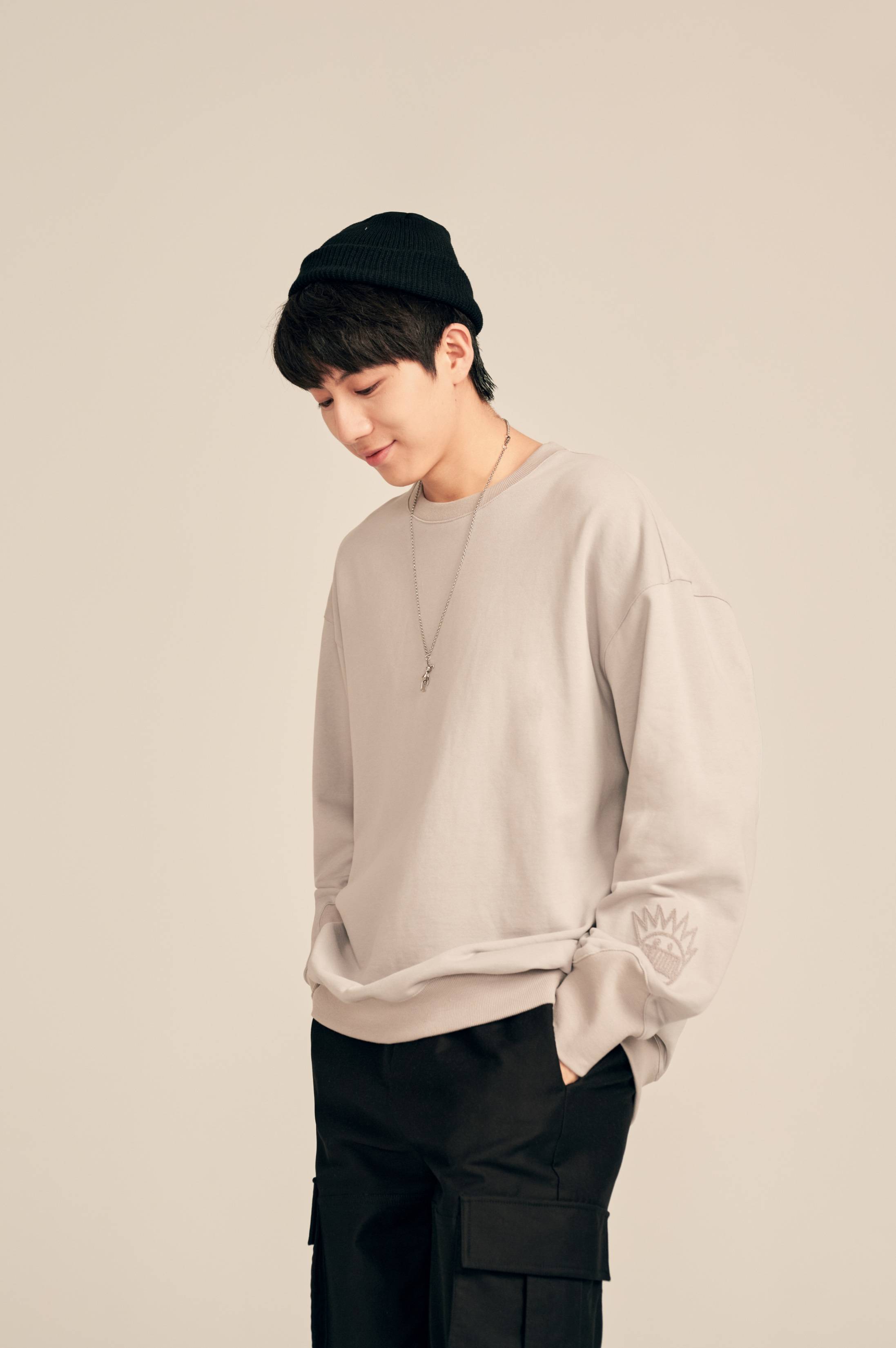 深蓝 MOST|秋冬卫衣怎么搭?看这篇就够了