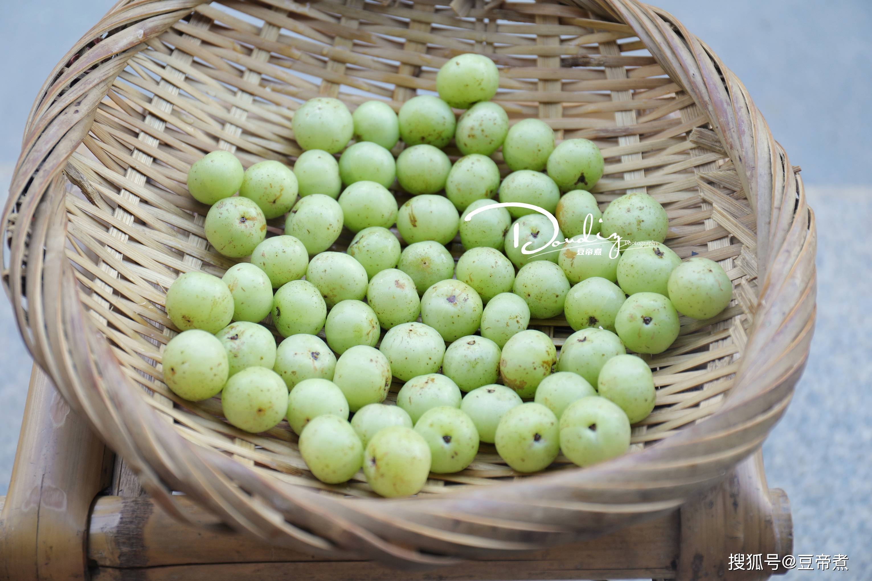 闽南潮汕的特色美食,每回一见就嘴酸口齿生津,特别想吃_油柑