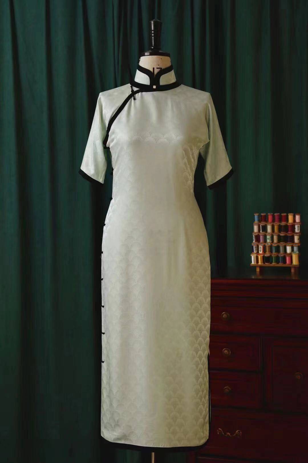 魔杖 梵芮锦刺绣手工刺绣法式刺绣旗袍分享