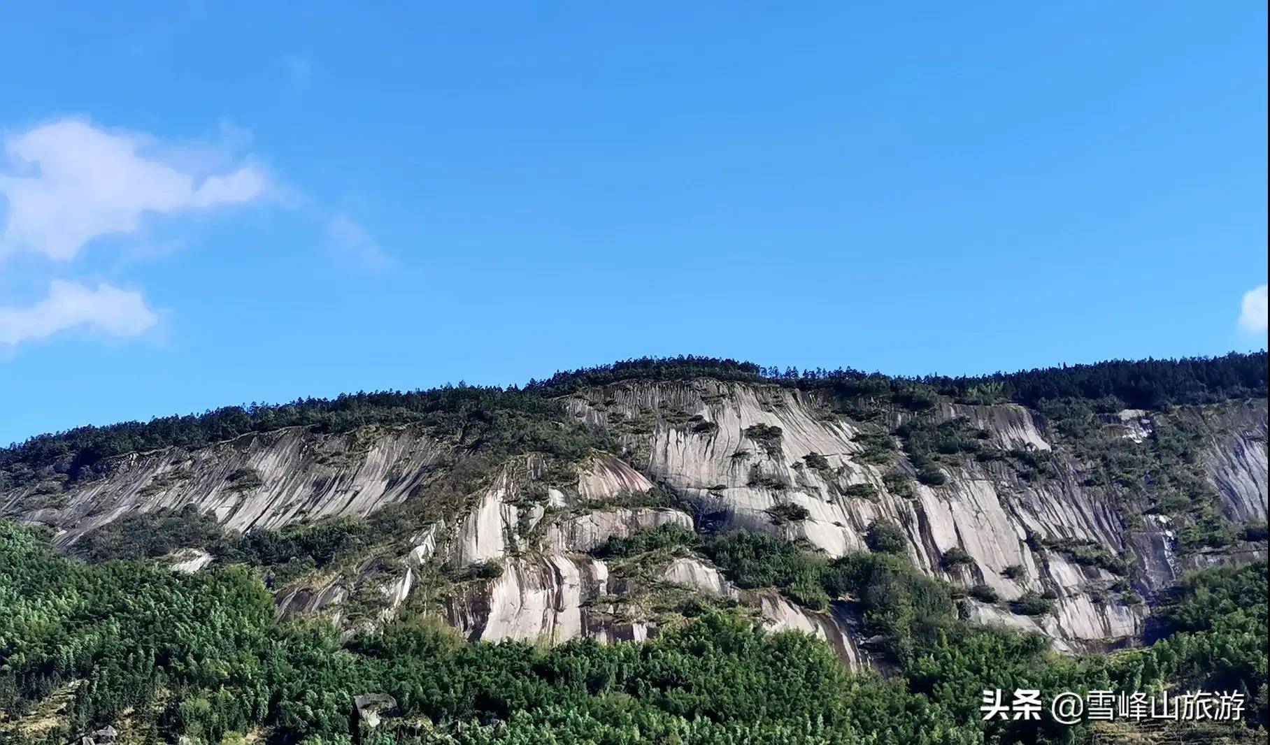 神奇壮美的大托石瀑