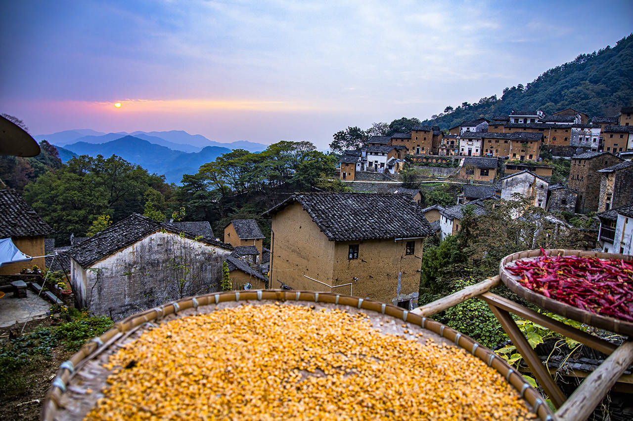 阳产|安徽旅行| 阳产土楼，云端里的秋禧之乐