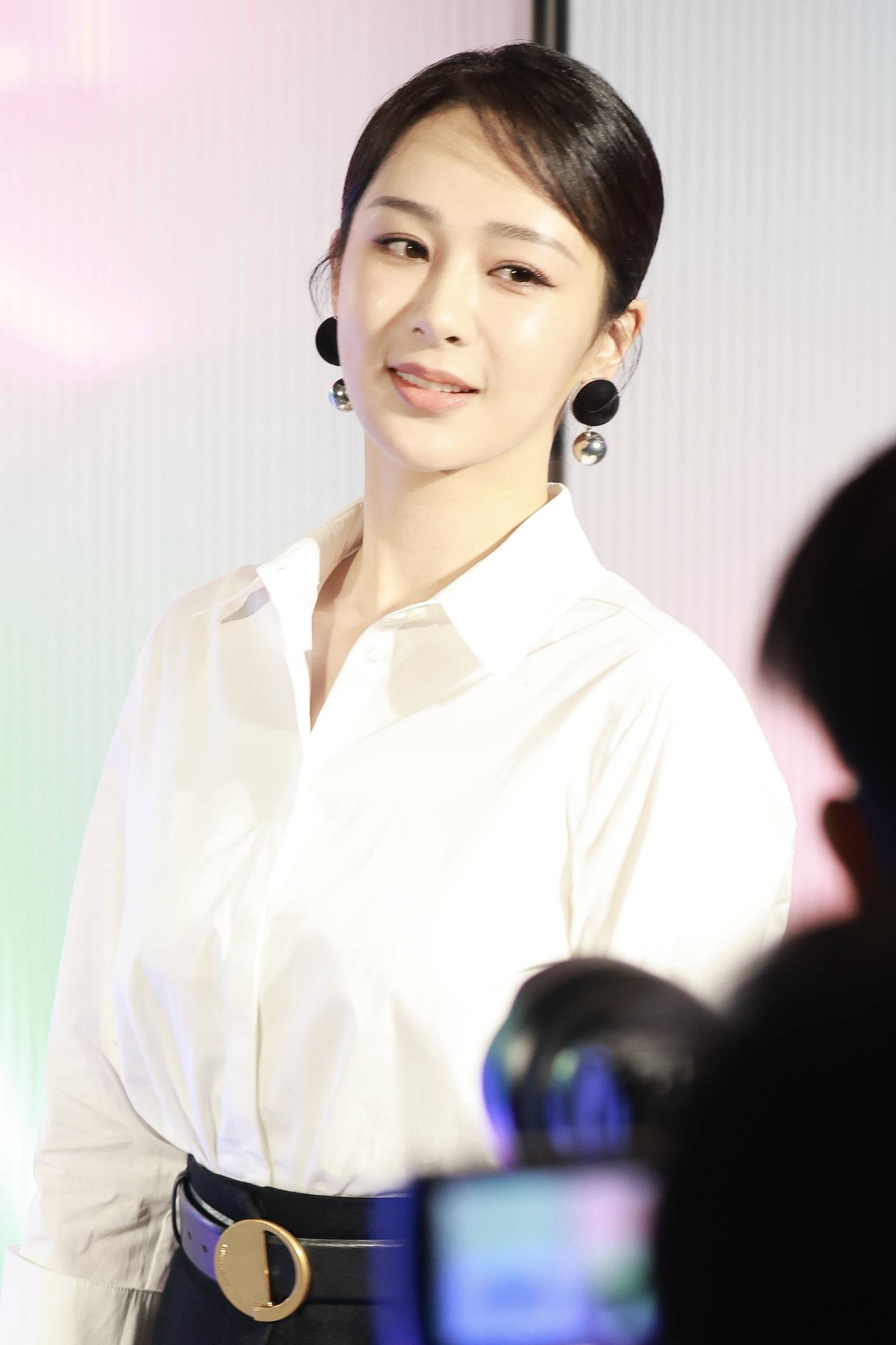 2021年11月12日,深圳,杨紫亮相emporio armani品牌活动.1/9