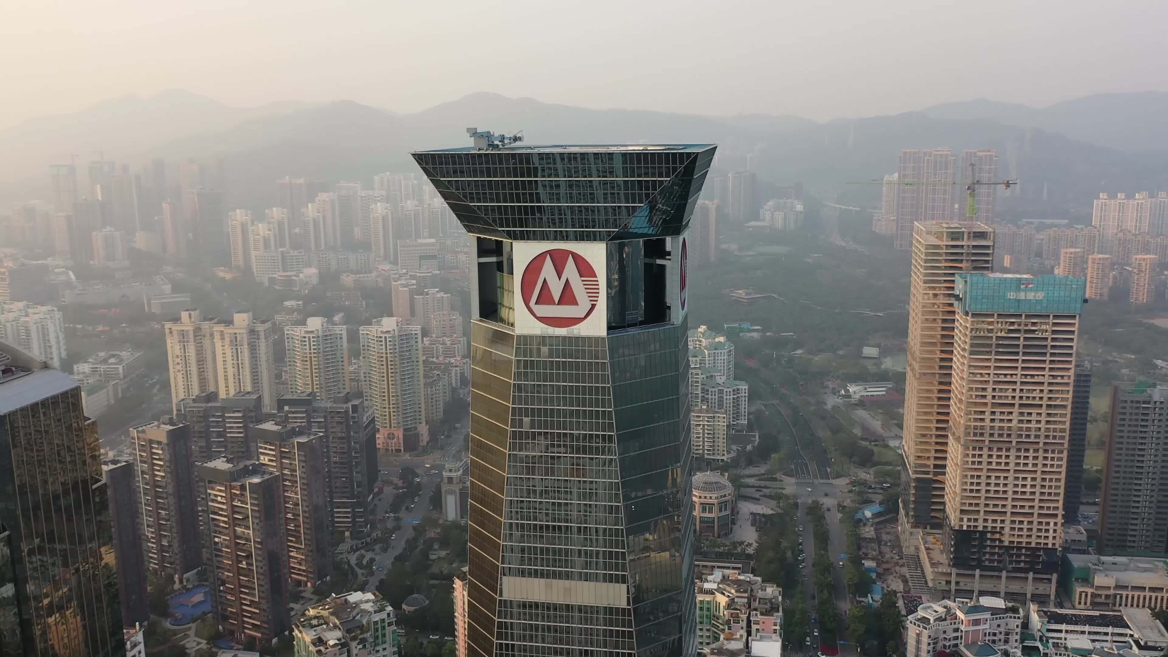 宋清辉:招行深圳分行发"救心丸套餐 或因员工压力大,任务很重_银行