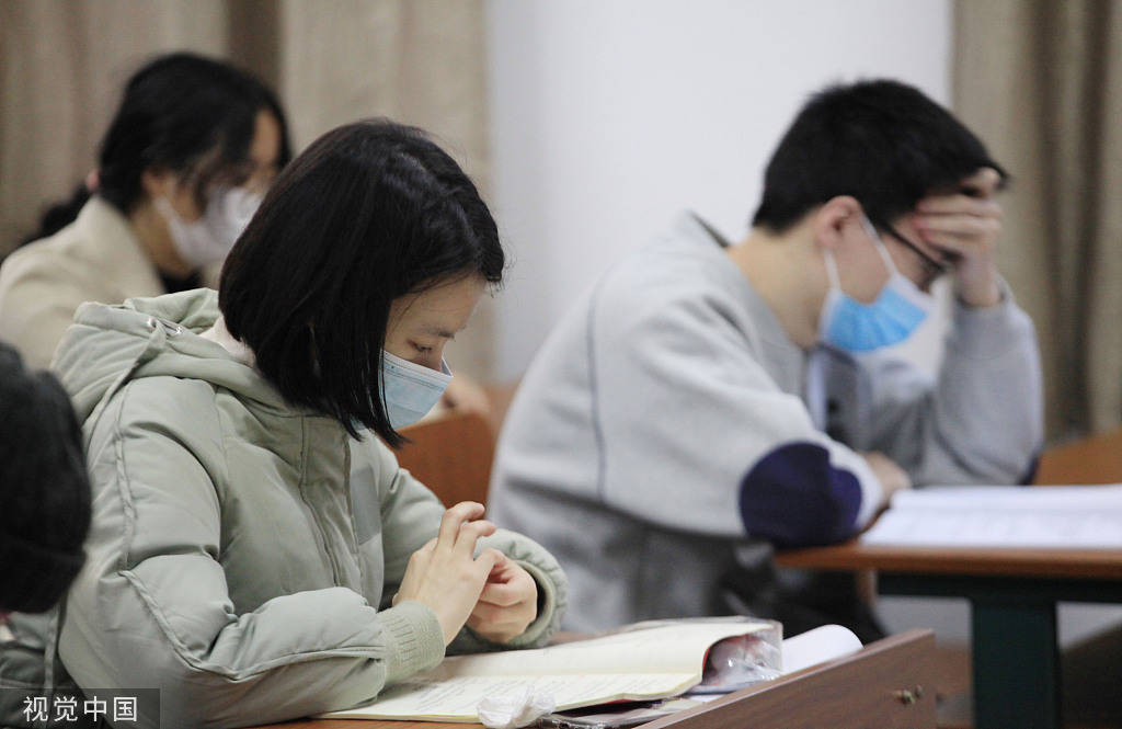 现场直击2022国考开考平均68人竞争1岗