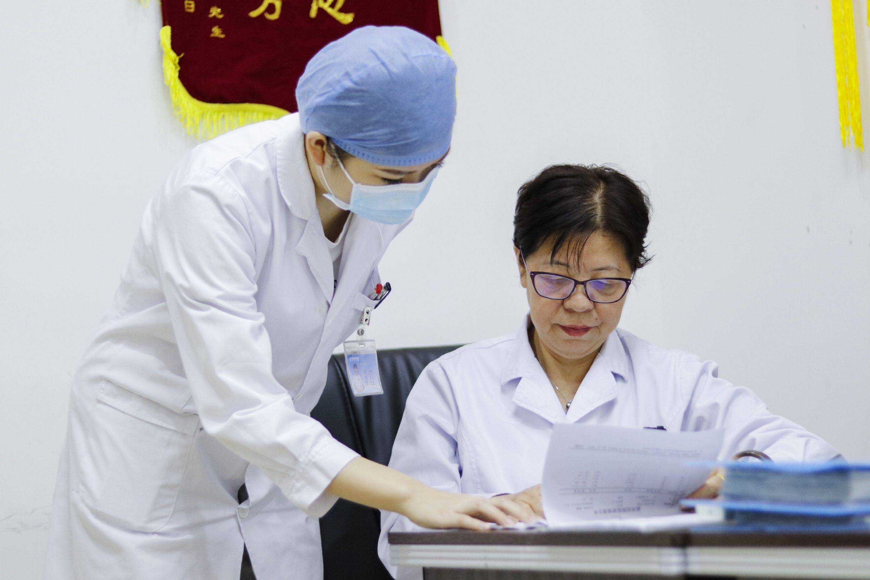 生活|白癜风善“伪装”，秋冬季更需科学护理，注意保湿多运动