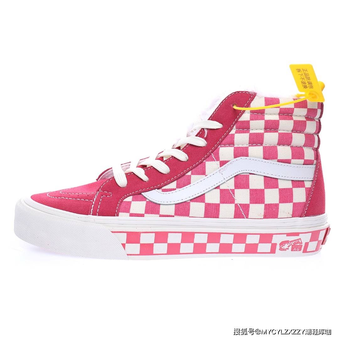 棋盘范斯Vans Vault OG SK8-Hi LX 高帮板鞋加绒麂皮淡粉红白棋盘底 VN0A38GF2U9