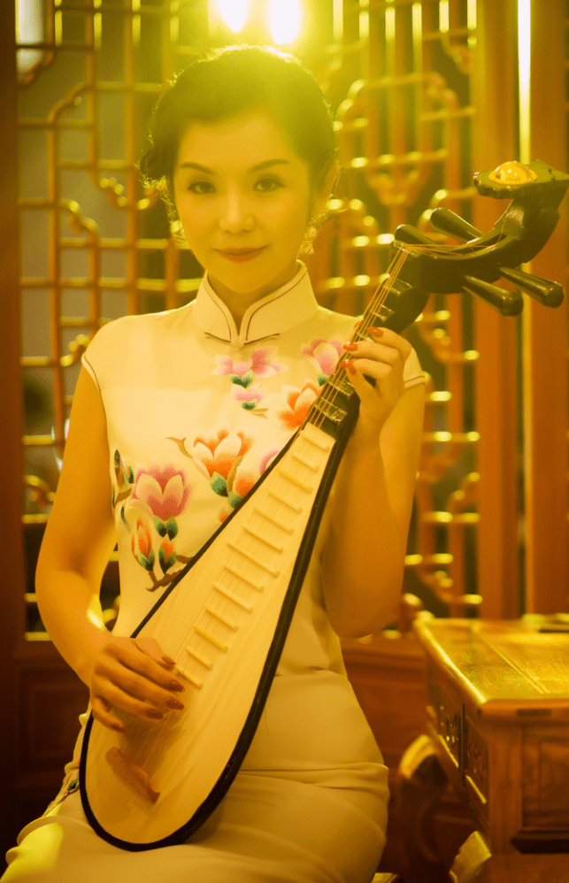 玉带 旗袍写真,那一束朦胧的光,诉说着风花雪月的情来情往