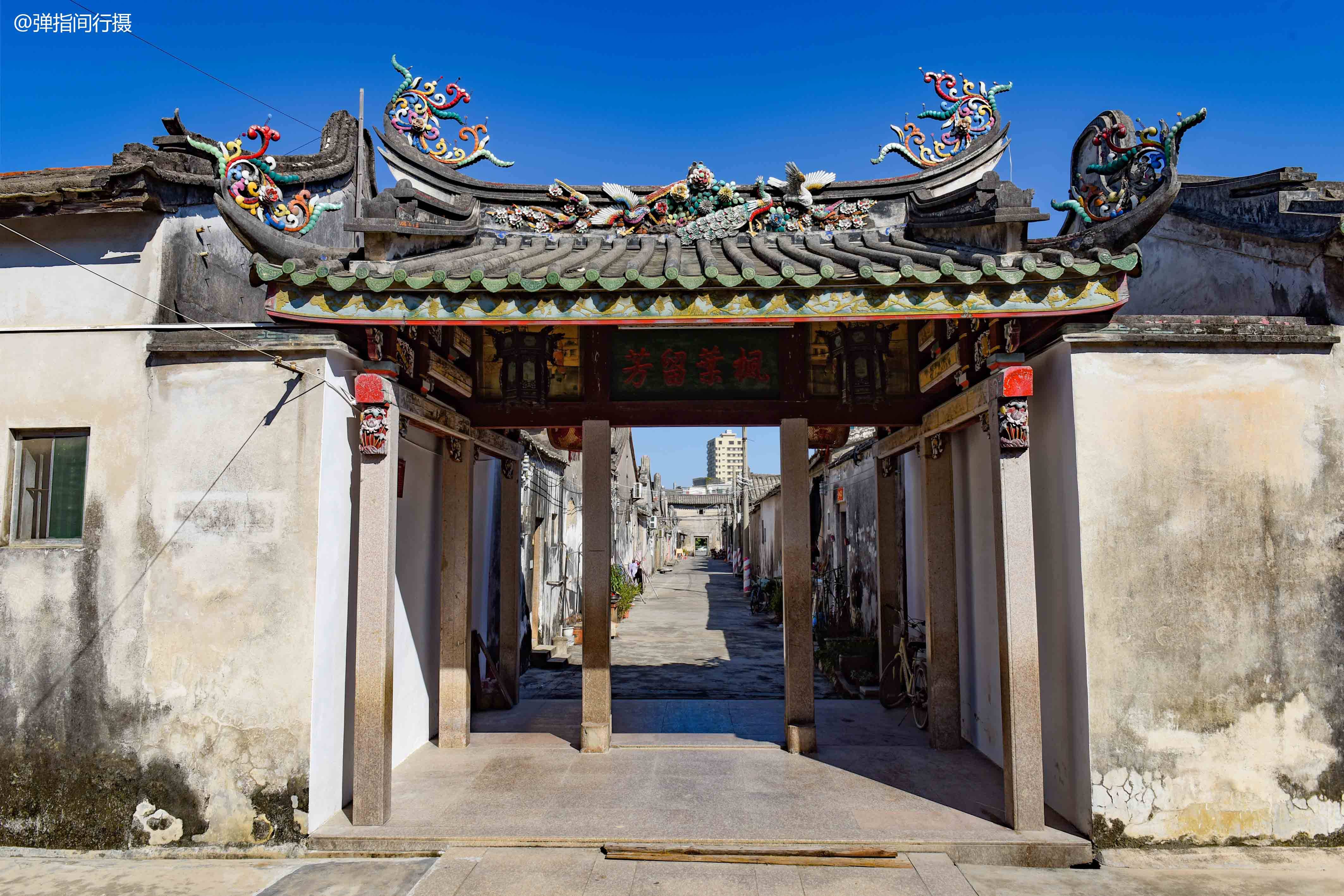 皇城|广东潮州800年神秘古寨，独成一座庞大城池，号称“民间紫禁城”