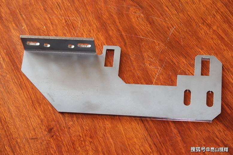 钣金加工折弯需要注意哪些问题