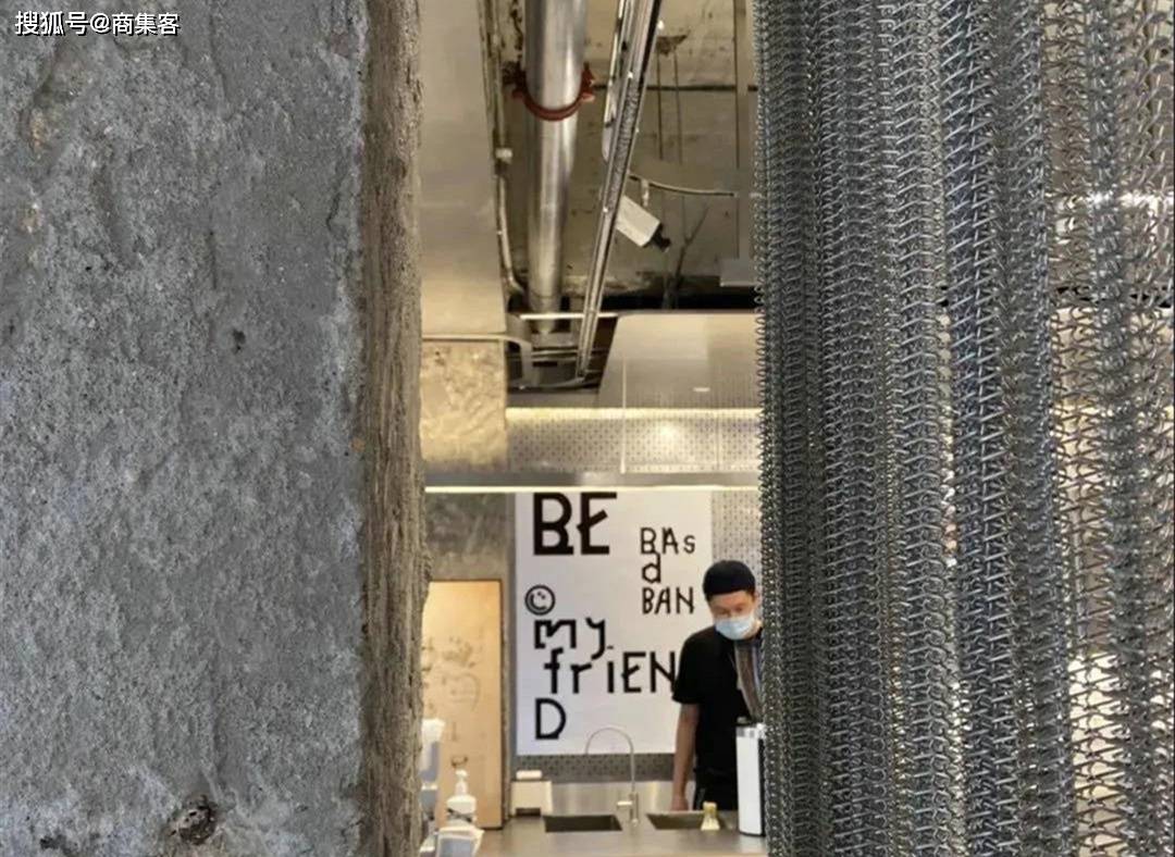 材料室内金属网帘加工厂家教您如何选择材料