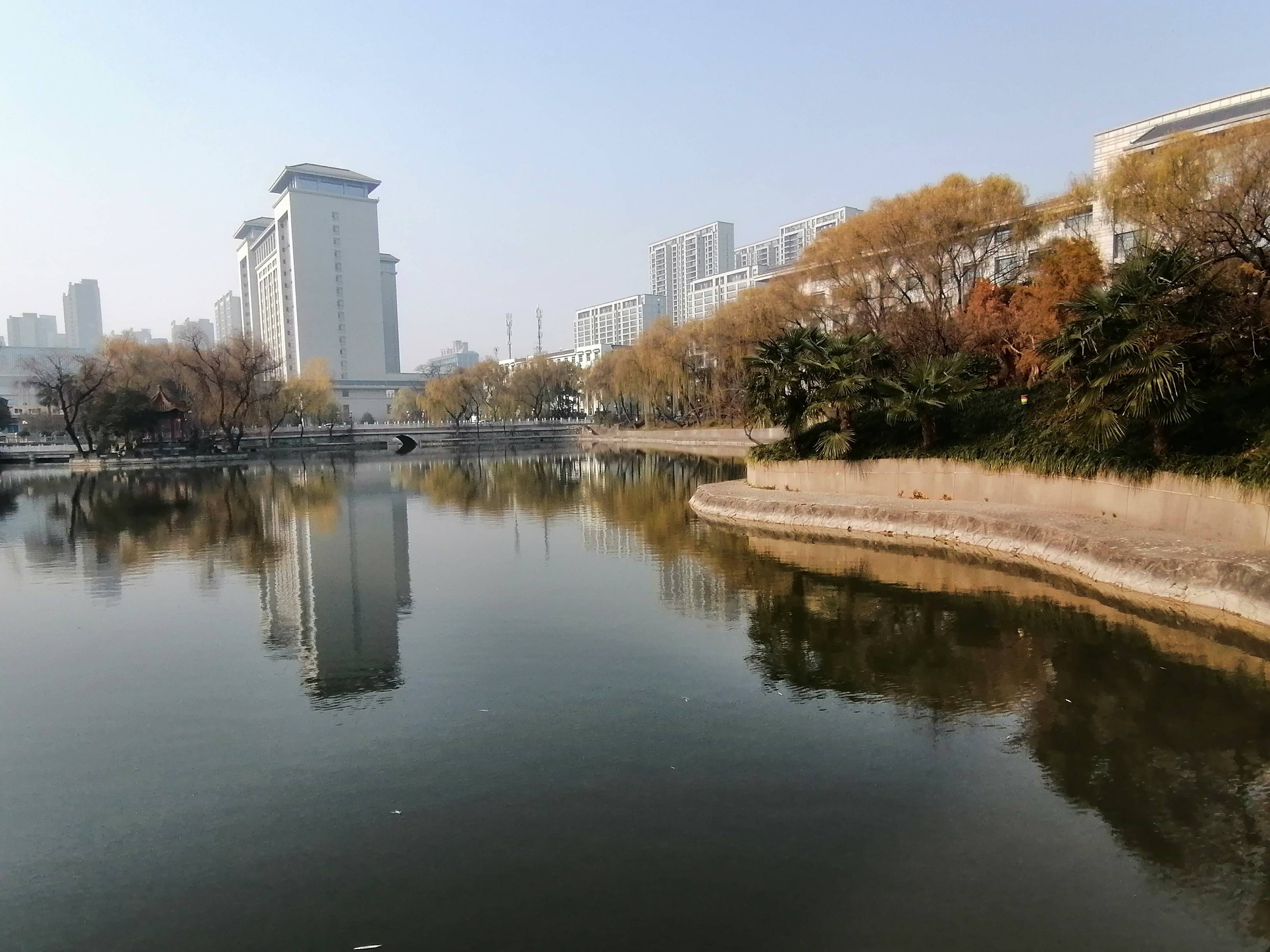 冬日暖阳欣赏丈八沟美景