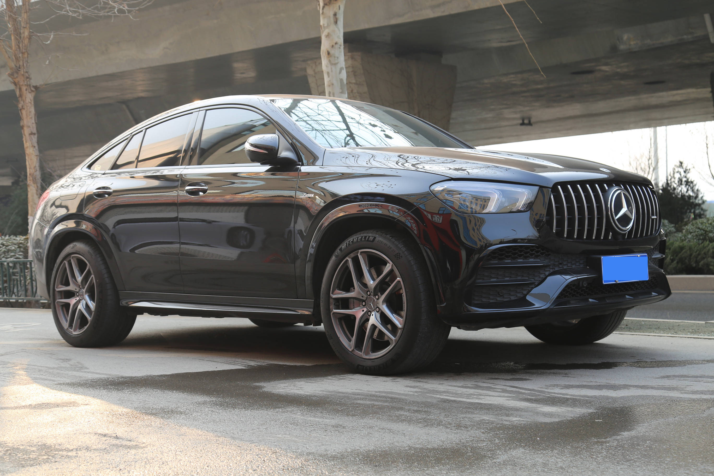 奔驰gle升级hre22寸锻造轮毂gle63包围阿基波罗刹车卡钳电吸门