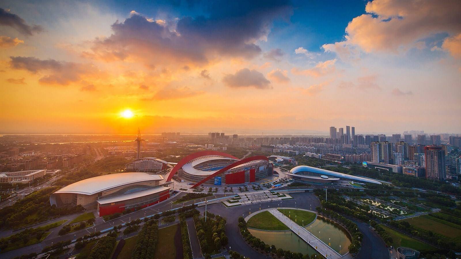 省会南京,时代快车道上艰难前行的孤勇者_安徽省_发展_城市