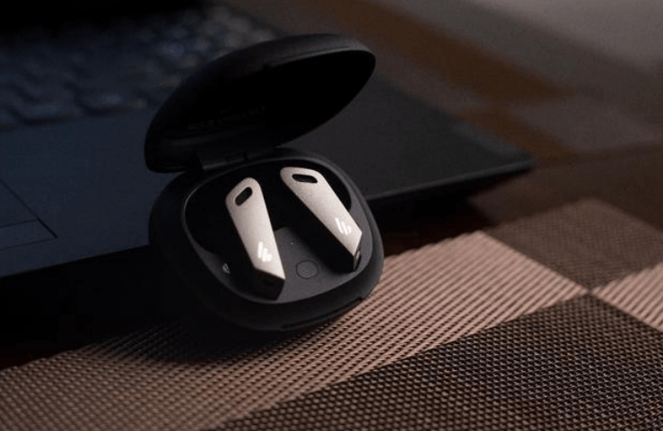 什么品牌的蓝牙耳机音质最好又耐用 85994d72477942a68389edce91e33afe.png