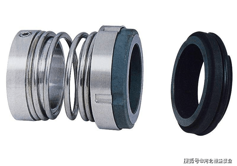 装配中,零件必须保持清洁,动环及静环的密封面应无灰尘和异物;机械