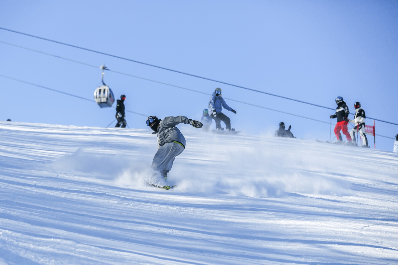 北大湖滑雪度假区新春特惠滑雪活动来啦