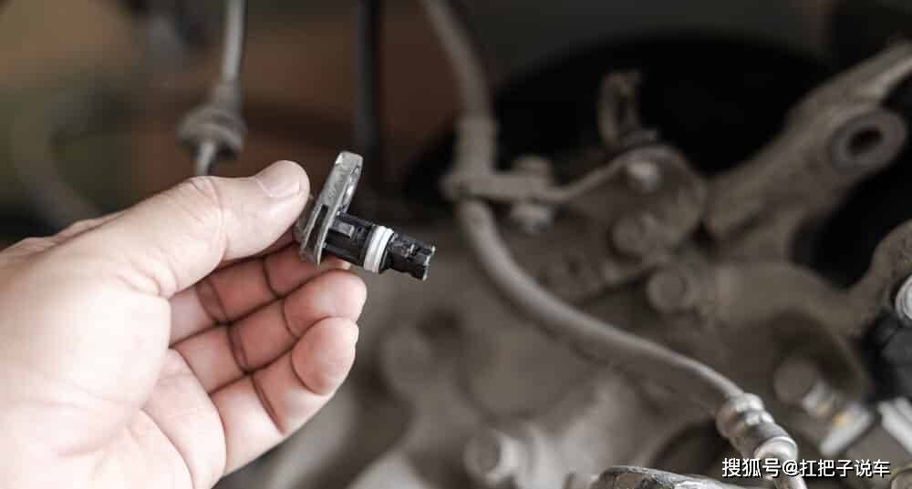 车上eps灯亮是什么意思 是什么原因 应该如何解决 乐惠车 车上eps灯亮是什么意思 是什么原因 应该如何解决 乐惠车