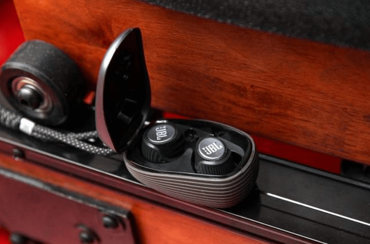 有哪些适合女生戴的蓝牙耳机?适合女生用的蓝牙耳机推荐